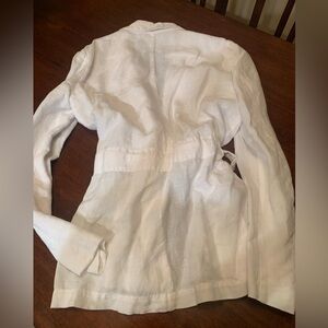 Authentic brand name, new with tags Italian famous designer 120% Lino jacket 46M